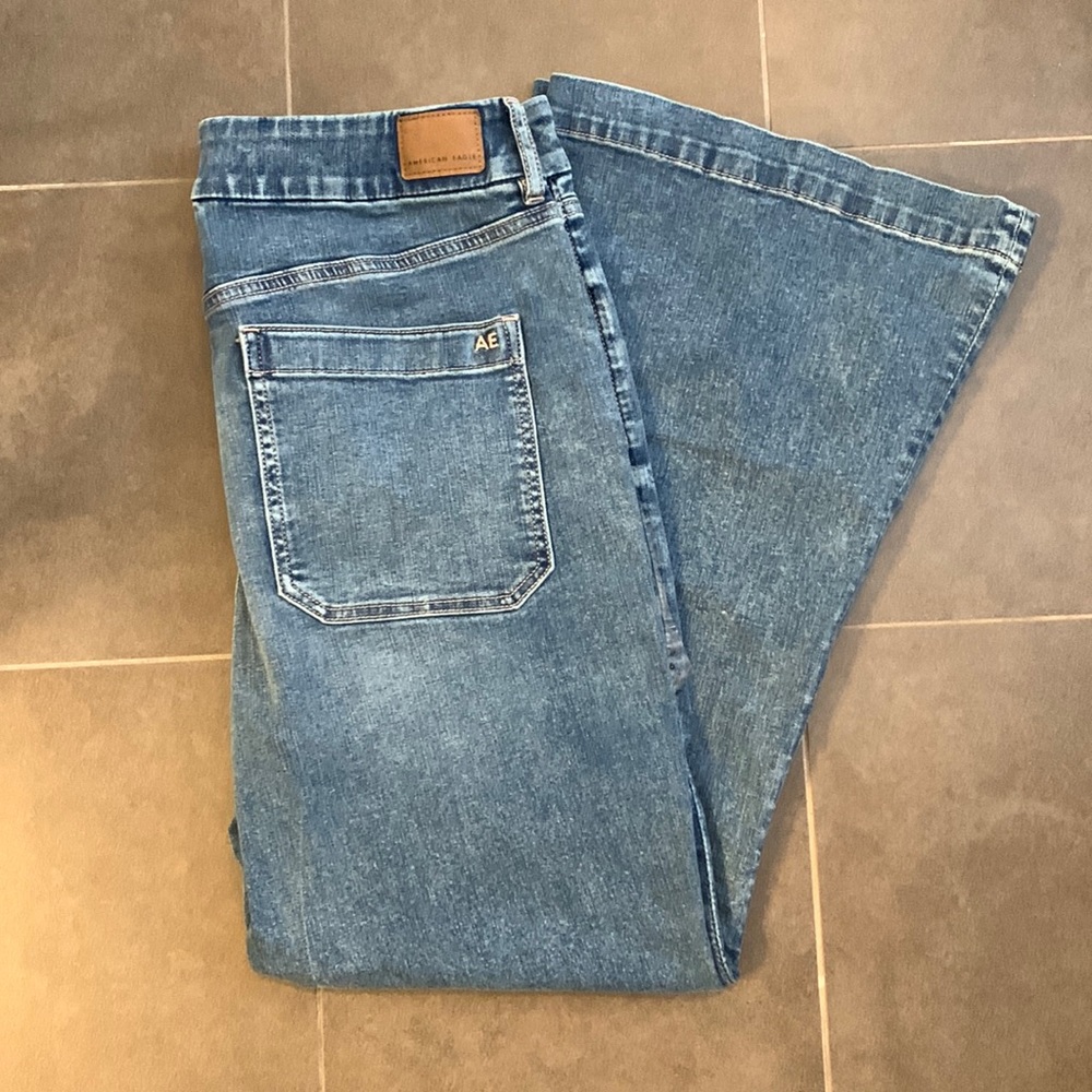 American Eagle Super High Rise Curvy Flare Jeans
